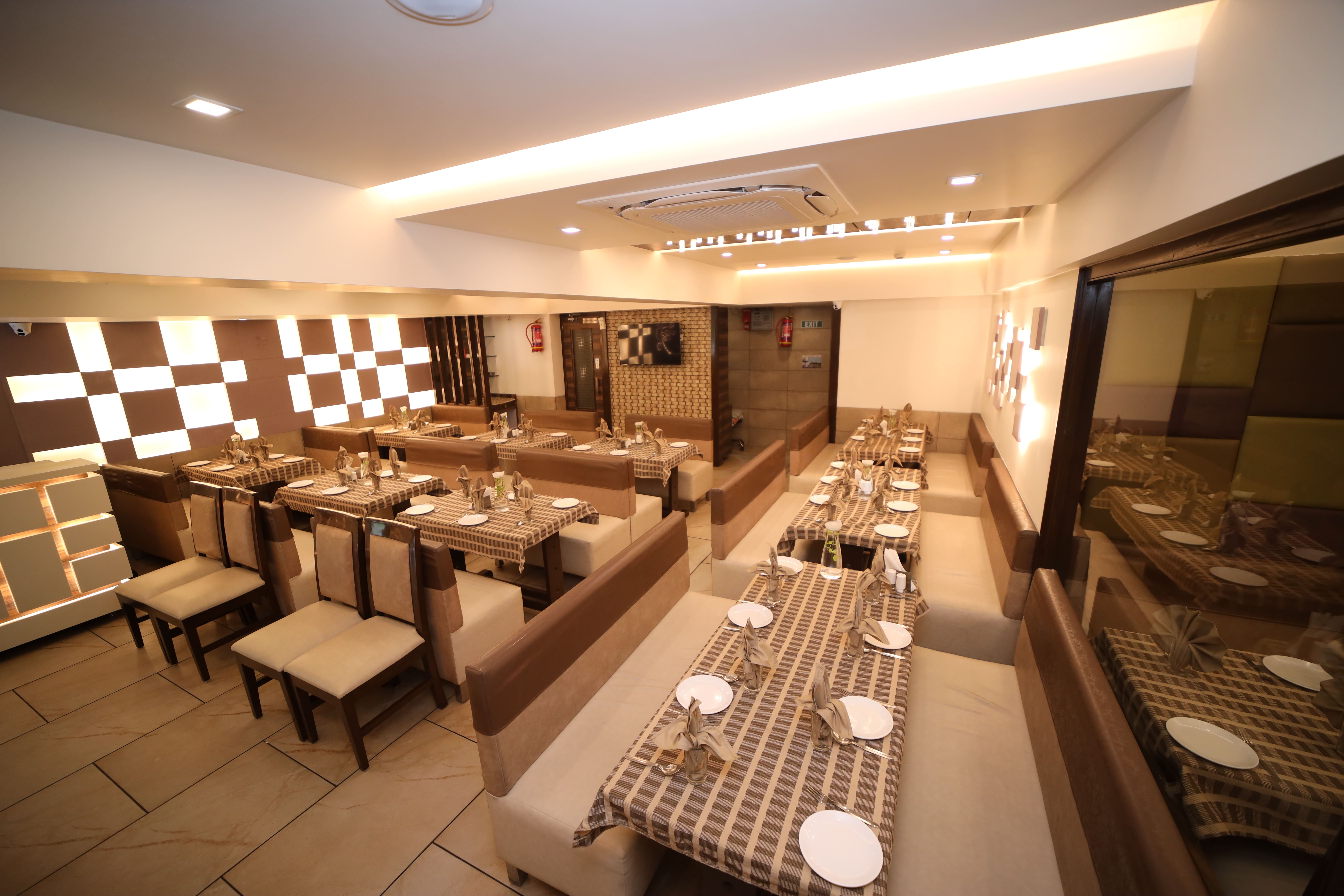 City Corner gallery image 7